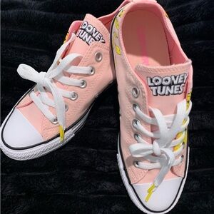 Converse Pink Looney Tunes Sneakers